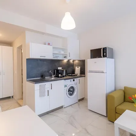 Sunny Dream Apartment